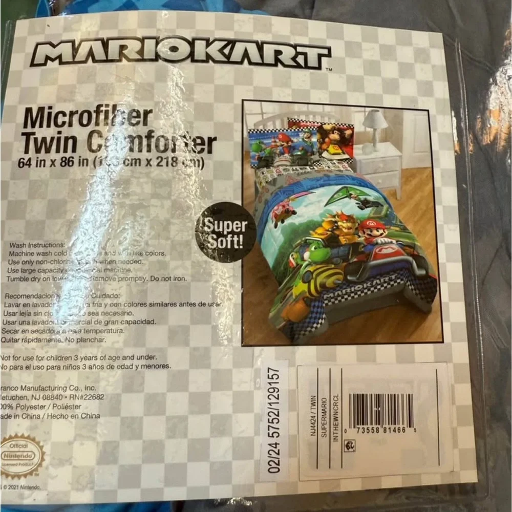 NIP Mariokart twin comforter